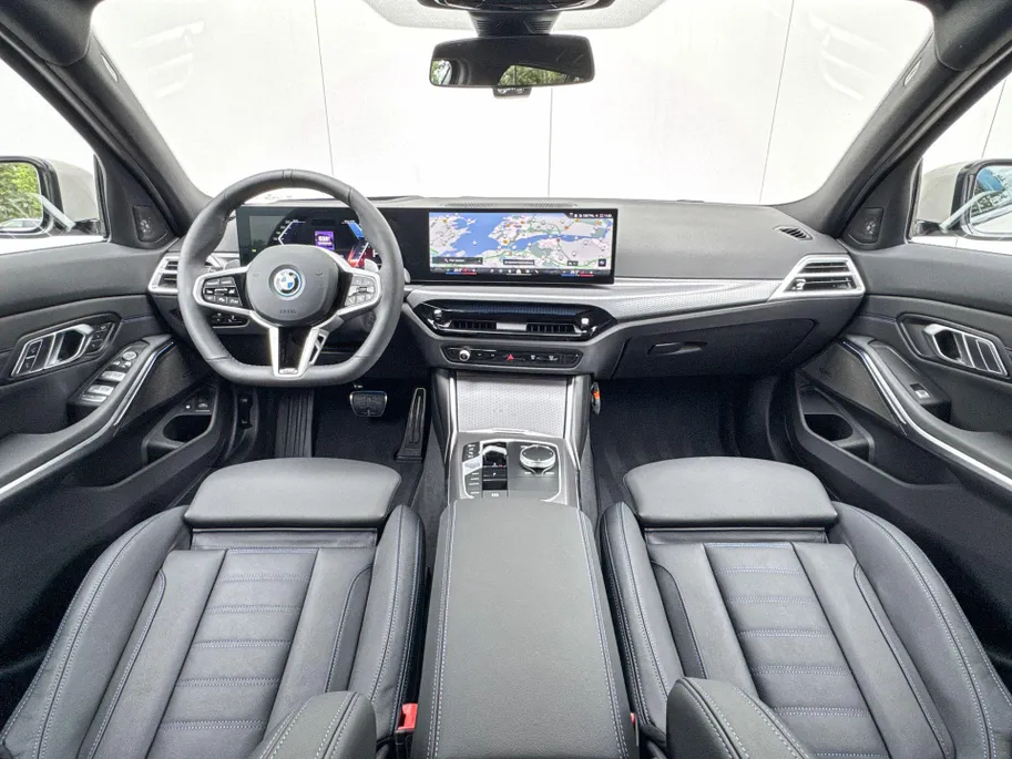 BMW 3 Serie Touring 330e