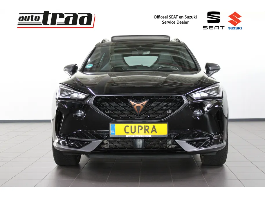 CUPRA Formentor 1.4 e-Hybrid VZ Performance / PANO. / STOEL + STUUR VERW. / 19'' LMV /