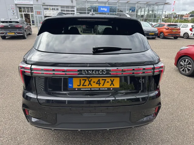 Lynk & Co 01 1.5 More Nieuwe model, leder pano schuif/kantel
