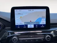 Ford Kuga 2.5 PHEV ST-Line X 225PK | Panoramadak | Adaptieve Cruise Control | BLIS | El. Stoel | LED | Head Up Display | Winter Pack | 20' Lichtmetalen velgen | Camera voor en achter