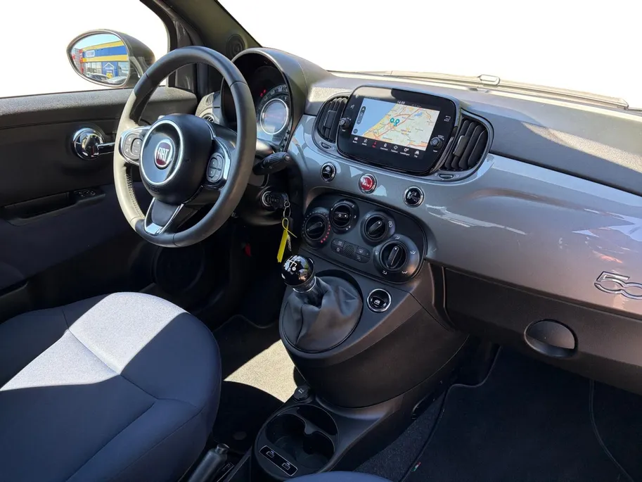 Fiat 500 1.0 Hybrid Cult Airco , lichtmetalen velgen 15' , navi  , parkeersensor , tel , usb-c , Apple Carplay/Android Auto .