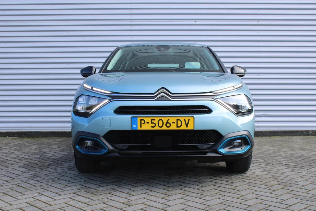 Citroën ë-C4 Shine 50 kWh | Airco | Cruise | Navi | Keyless | Trekhaak | LM Velgen | Heads Up Display | Stoelverwarming |