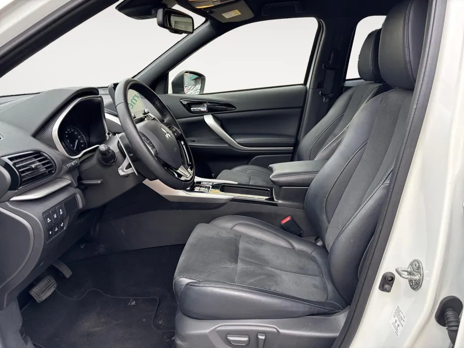 Mitsubishi Eclipse Cross 2.4 PHEV Executive | 360 CAMERA | STOELVERWARMING | APPLE CARPLAY / ANDROID AUTO | GARANTIE 2031