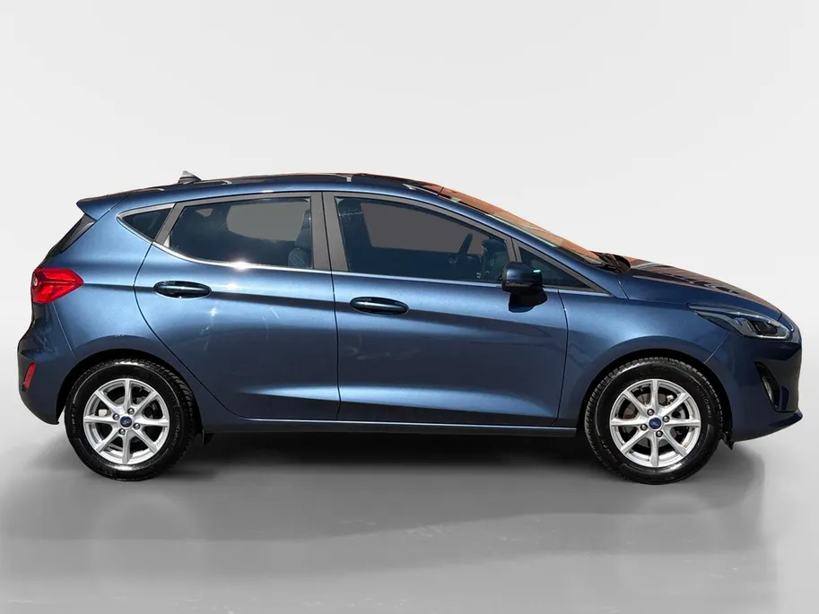 Ford Fiesta 1.0 EcoBoost Titanium | 1e Eigenaar | NL-Auto | Navigatie | Climate Control | Cruise Control | Parkeersensoren | Lichtmetalen velgen | All Weather banden