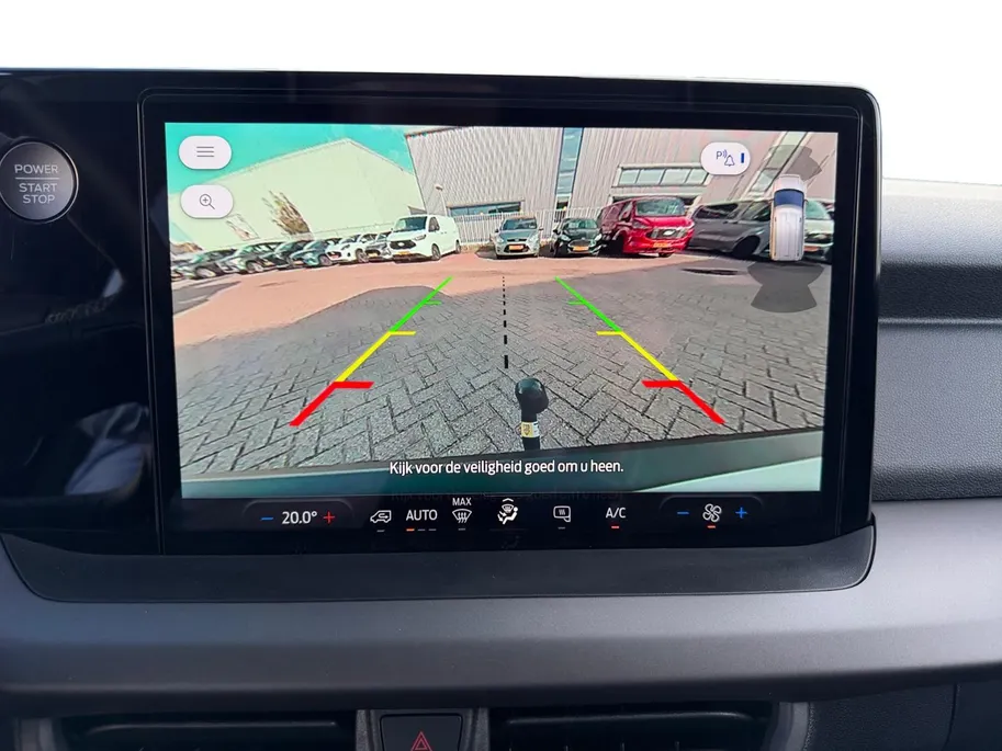 Ford E-Transit Cour. Trend 44 kWh | NL auto | Navigatie | Apple carplay & android auto | Adapt. cruise control | BLIS | Parkeersensor achter | Achteruitrijcamera | Trekhaak | Fabrieksgarantie |