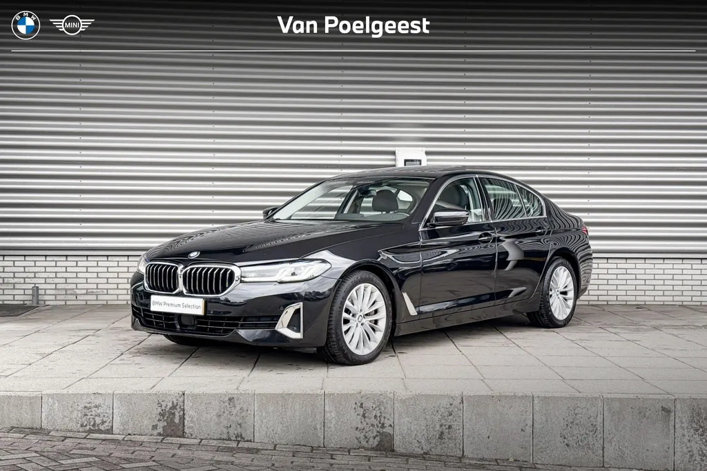 BMW 5 Serie Sedan 540i High Executive