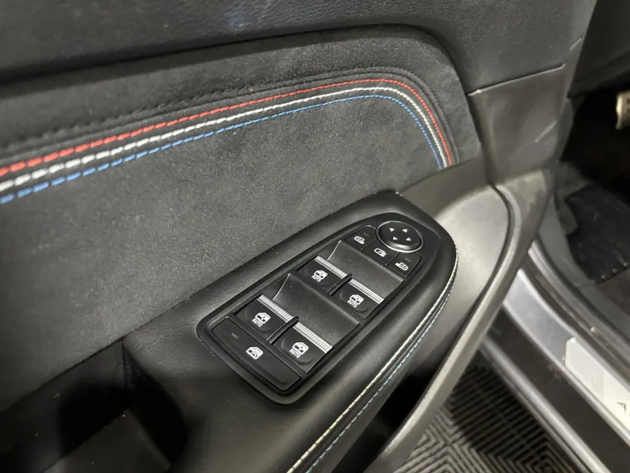 Renault Arkana 145PK E-Tech Hybrid Esprit Alpine Automaat Automaat | Camera | Adaptive Cruise Control | Elektrisch Verstelbare Stoelen | Navi | Climate Control | Stoelverwarming | Stuurwielverwarming | Apple CarPlay/Android Auto