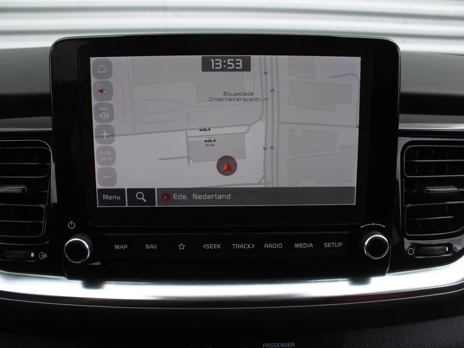 Kia Stonic 1.0 T-GDi MHEV DynamicPlusLine | Camera | Clima | Cruise | 16' LM | LED | Navi | Apple Carplay/Android Auto | Keyless | Automaat |