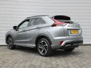 Mitsubishi Eclipse Cross 2.4 PHEV Executive | Trekhaak | 18' LM | 360 Camera | Navi | Cruise adapt. | Elek. stoelverstelling | Leer/Alcantara | Stuur-/stoelverwarming | LED |