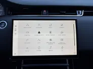 Land Rover Range Rover Evoque 1.5 P270e PHEV AWD SE Dynamic Edition | Black Pack | Keramische coating | Panoramadak | Meridian audio-installatie | Elektrisch verstelbare stoelen incl. geheugenfunctie | 3D camera | Apple/Android Carplay | Elektrisch verstelbare achterklep | Stoelverwar