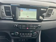 Kia Niro 1.6 GDi Hybrid DynamicLine |Super complete en leuke uitvoering! NU INCL Premiumpakket GRATIS! Incl. 12 maanden garantie! RIJKLAARPRIJS!!