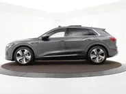 Audi e-tron 55 408pk Quattro S edition 95 kWh · SOH 97% · Panoramadak · Camera · Luchtvering · Elek. Achterklep · 20'' Inch ·