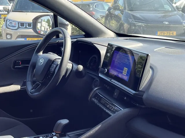 Toyota C-HR 2.0 PHEV 220 Dynamic | Stuur en Stoelverwarming