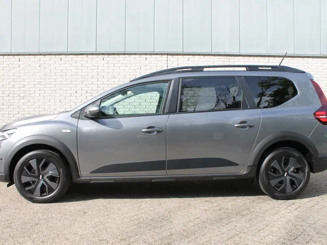 Dacia Jogger 1.0 TCe 100 ECO-G Expression 5p. | pack assist | pack media nav |
