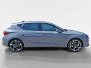 CUPRA Leon 1.5 TSI e-Hybrid PHEV Essential | 99% SOH| Led Koplampen | Apple/Android Carplay | Keyless | Half leder | Stoel/Stuurverwarming | Digital Cockpit | Fabrieksgarantie! |