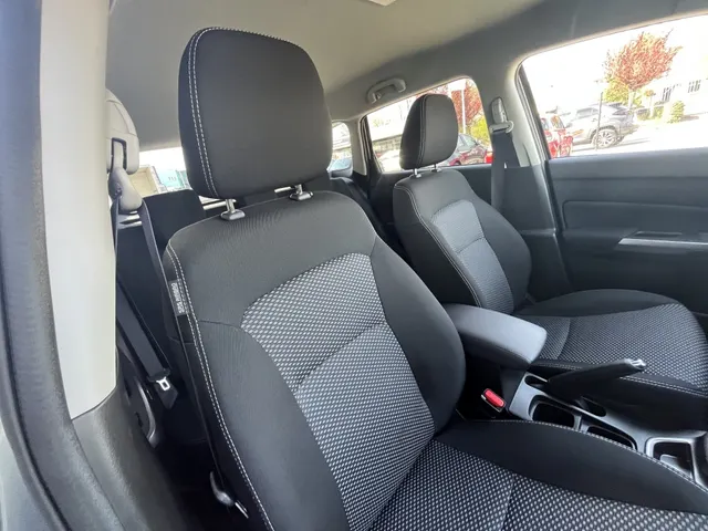 Suzuki Vitara 1.4 B.jet Select Smart Hybrid Bi-Tone | Blindspot | Stoelverwarm