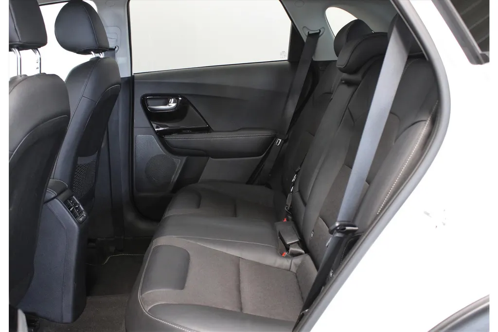 Kia Niro 1.6 GDi Hybrid 141pk DCT6 DynamicPlusLine Trekhaak!