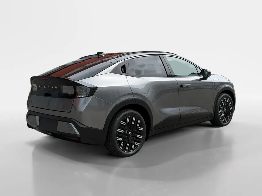 Nissan Leaf Evolve 75 kWh | NISSAN MORE 10 JAAR GARANTIE | 622 KM WLTP | 2500 EURO INRUILPREMIE | SNEL RIJDEN | BOSE | RONDOM CAMERA | CARPLAY |