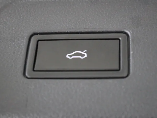 Volkswagen Passat Variant 1.5 TSI DSG Comfortline Navigatie | Camera | Trekhaak | Stoelverwarming