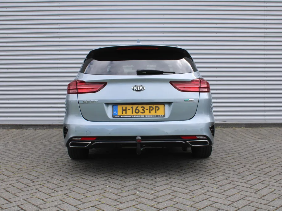 Kia Ceed Sportswagon 1.6 GDI PHEV DynamicPlusLine | Trekhaak | Stuur-/stoelverwarming | Plug-in | 16" LM | Clima | Camera | Cruise adapt. | Navi | LED |