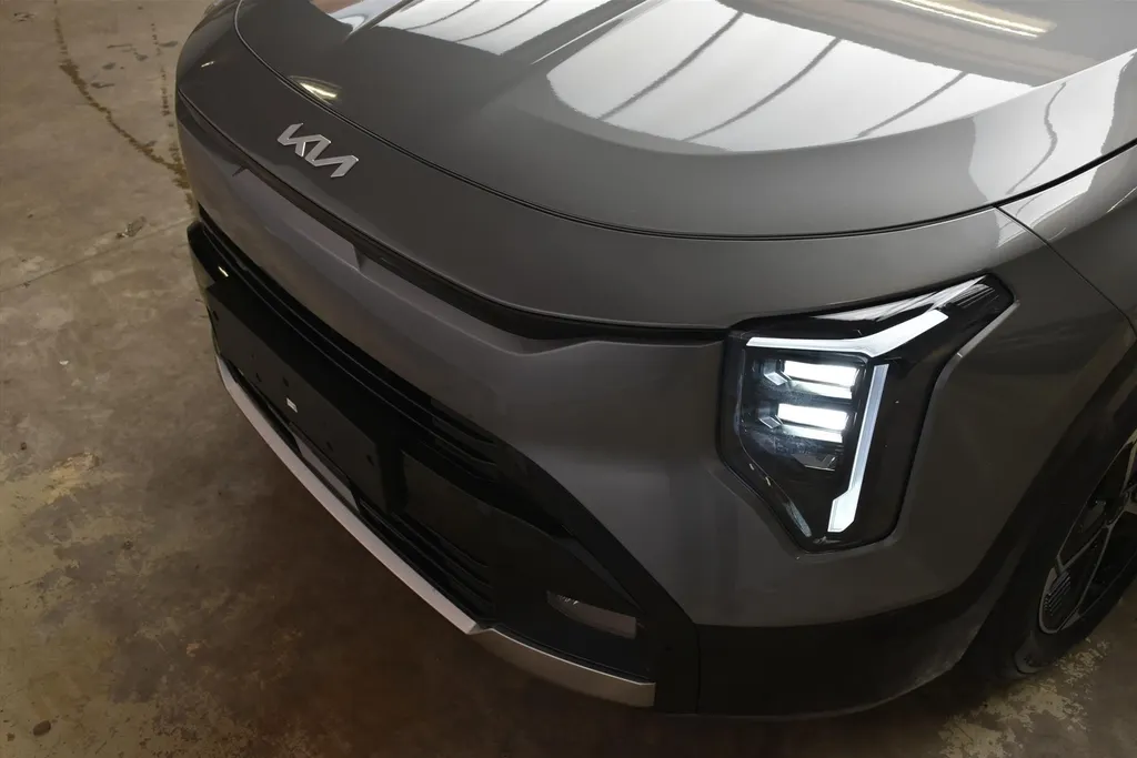 Kia Niro 1.6 GDi Hybrid 138pk DCT6 DynamicPlusLine Snel leverbaar!