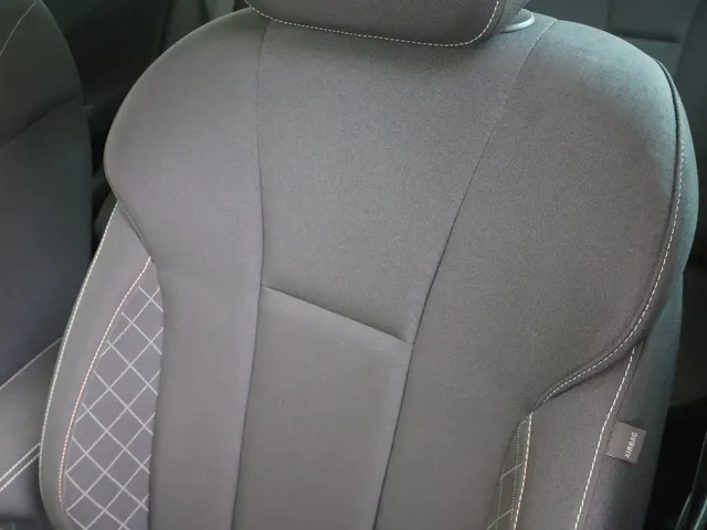 Škoda Kamiq 1.0 TSI Ambition 110pk DSG | Stoelverwarming