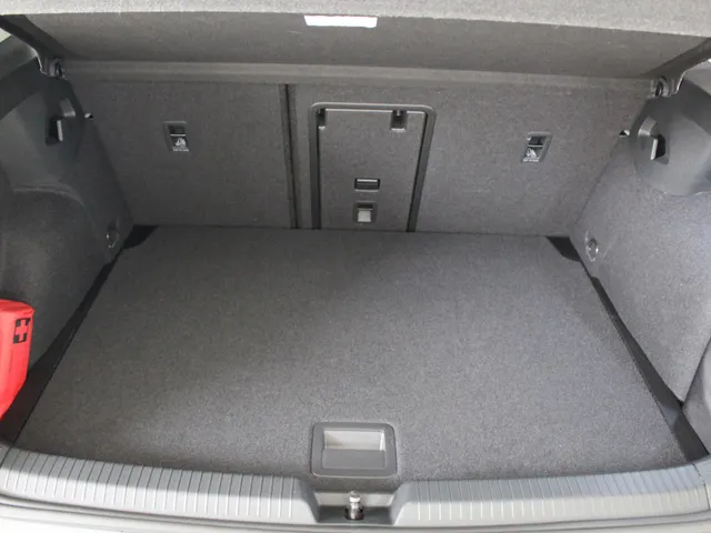 Volkswagen Golf 1.5 eTSI DSG Energy Edition Panoramadak | Navigatie | Harman Kardon Audio |  Fabrieksgarantie