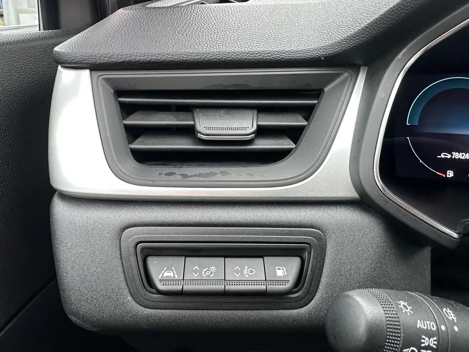 Renault Captur 1.6 E-Tech Plug-in Hybrid 160 Intens | Automaat | Navigatie | Parkeersensoren | Camera | Apple Carplay & Android Auto | Climate Control | 12 Maanden BOVAG Garantie