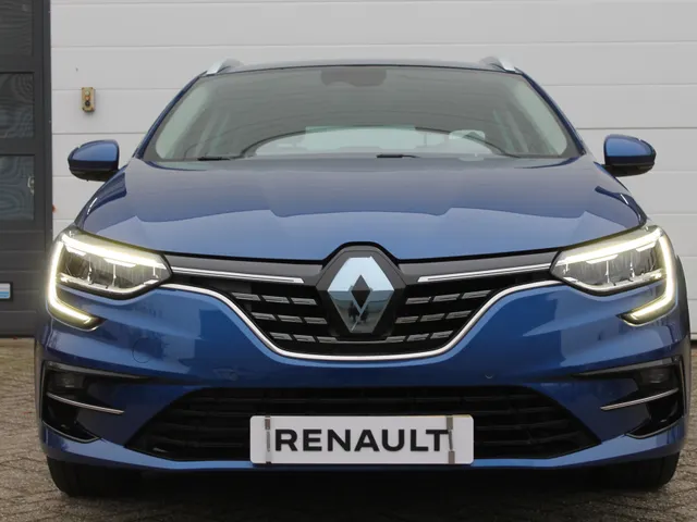 Renault Megane E-Tech Estate 1.6 Plug-In Hybrid 160 PK Intens | Automaat | Pack easy | Pack Drive |
