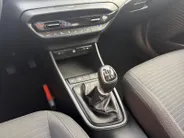 Hyundai i20 1.0 T-GDI Premium | Navigatie| Stoel/Stuurverwarming| Achteruitrijcamera| Dode hoek sensor|
