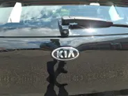 Kia Niro 1.6 GDi Hybrid First Edition achteruitrijcamera , navigatiesysteem full map , electronic climate controle , cruise , parkeersensor , lm velgen zwart .