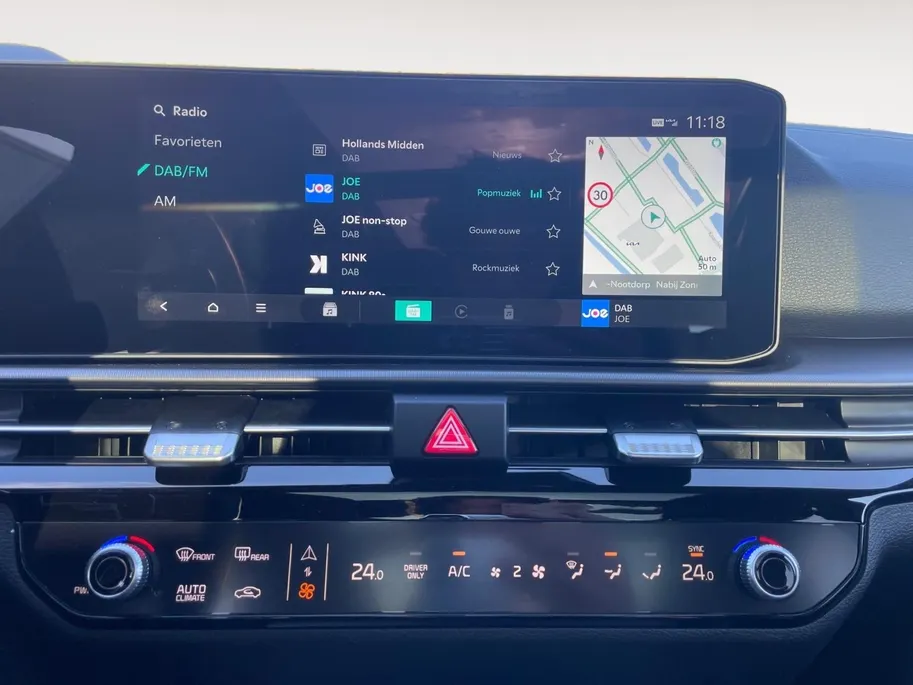 Kia Sportage 1.6 T-GDi Plug-in Hybrid GT-Line | PHEV | Navigatie | Climate control | Cruise control | Stoel + Stuur verwarming | Elektrische voorstoelen | Parkeer camera achter | Schuif kantel dak