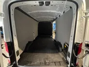 Ford E-Transit 350 L3H2 Trend 68 kWh 184 pk | Pro-Power | Navigatie | Zijwandbekleding | Direct leverbaar