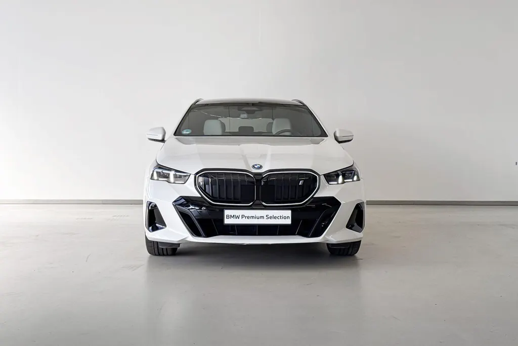 BMW i5 Touring eDrive40 Innovation Pack M Sportpakket Pro