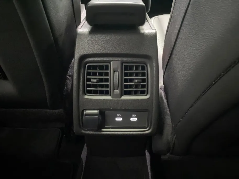 Mitsubishi ASX 1.8 HYBRID | INSTYLE | PANODAK | NL-AUTO |