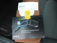 Kia Niro EV Light Edition 64.8 kWh | Airco | Cruise | Navi | Camera | PDC | 17' LM | All season banden | 17% bijtelling |