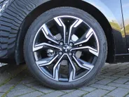 Mitsubishi Colt 1.0T MT First Edition | Stuur-/stoelverwarming | Camera | Clima | Dodehoek detectie | Draadloze telefoonlader | Cruise adapt. | 17' LM | LED |