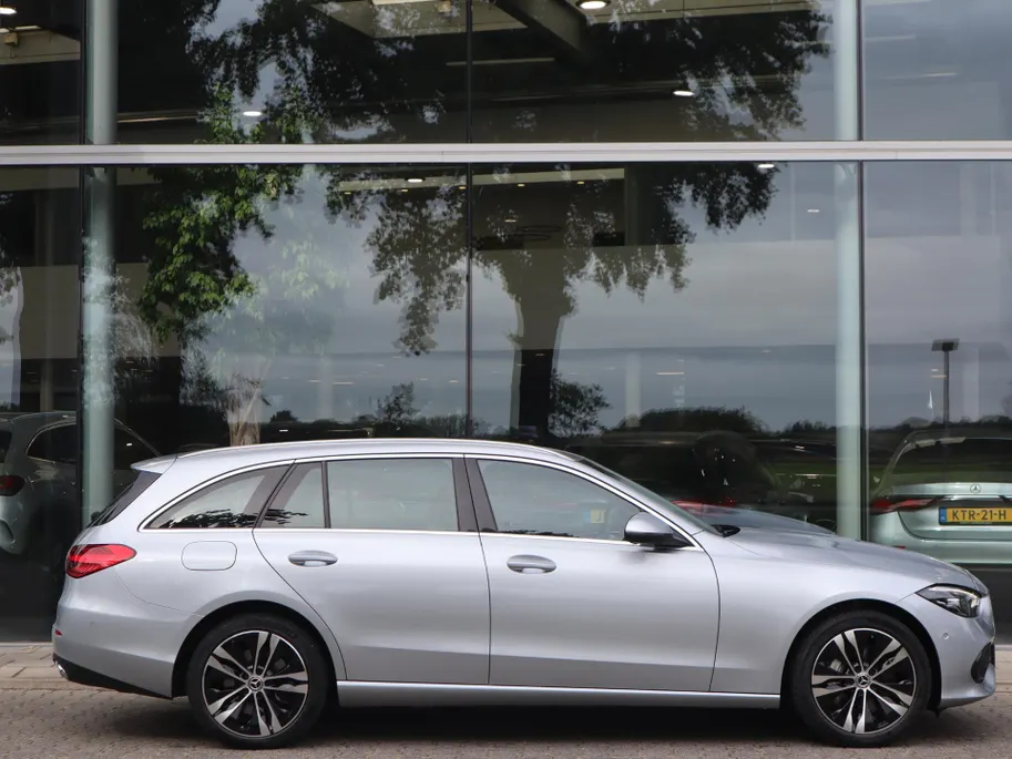 Mercedes-Benz C-Klasse Estate 300 e Luxury Line