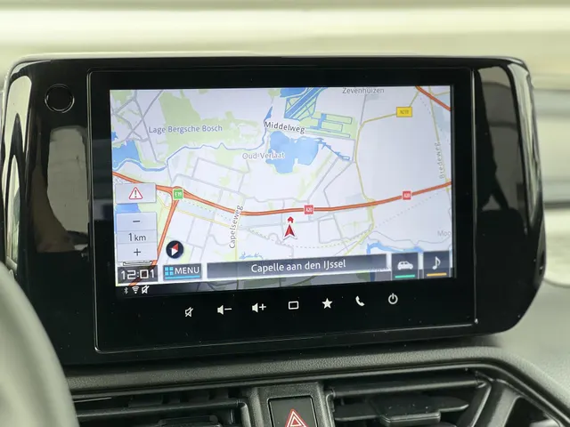Suzuki Swift 1.2 Select Smart Hybrid | Demonstratievoertuig | Apple Carplay & Android Auto | 16' LM Velgen | Airco | Adaptieve Cruise Control