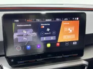 SEAT Leon Sportstourer 150PK 1.5 TSI FR Business Intense | Navigatie | Cruise Control Adaptief | Climate Control | Apple Carplay/Android Auto | Camera | Parkeersensoren | Lichtmetalen Velgen | Licht & Regen Sensor |