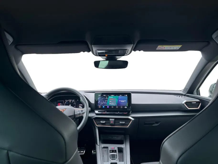 CUPRA Leon Sportstourer 1.4 e-Hybrid VZ Business | 19' LM | Apple Carplay en Android Auto | Climate Control | Cruise Control
