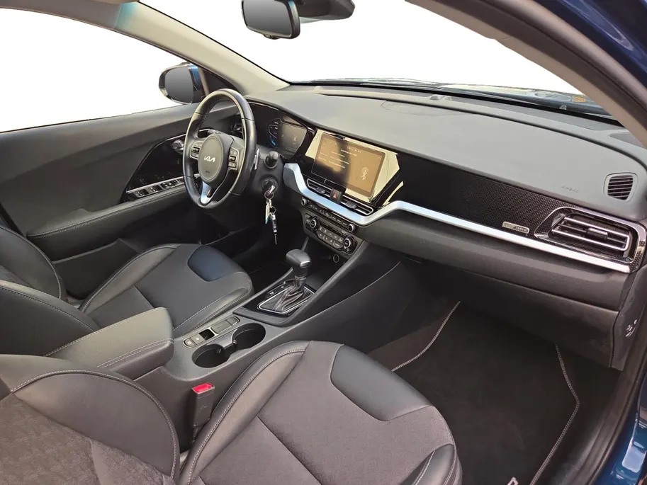 Kia Niro 1.6 GDi Hybrid DynamicLine | Automaat | Trekhaak | Camera | Navigatie | Carplay | cruise Control |