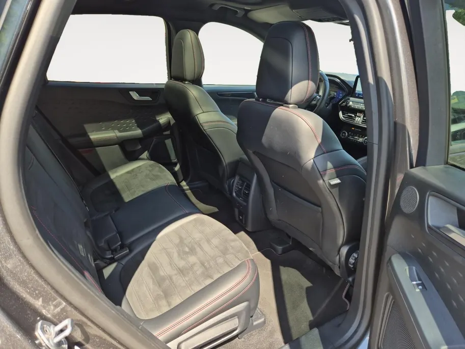 Ford Kuga 2.5 PHEV Vignale | Climate Control | Cruise Control | Navigatie | Camera | Stoelverwarming | Panoramadak | Stoelverwarming voor en achter |