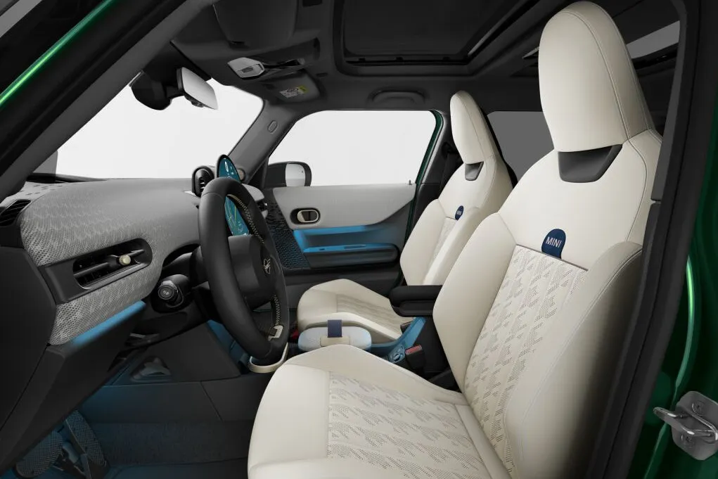 MINI Cooper 5-deurs 1.5 Cooper C Favoured L