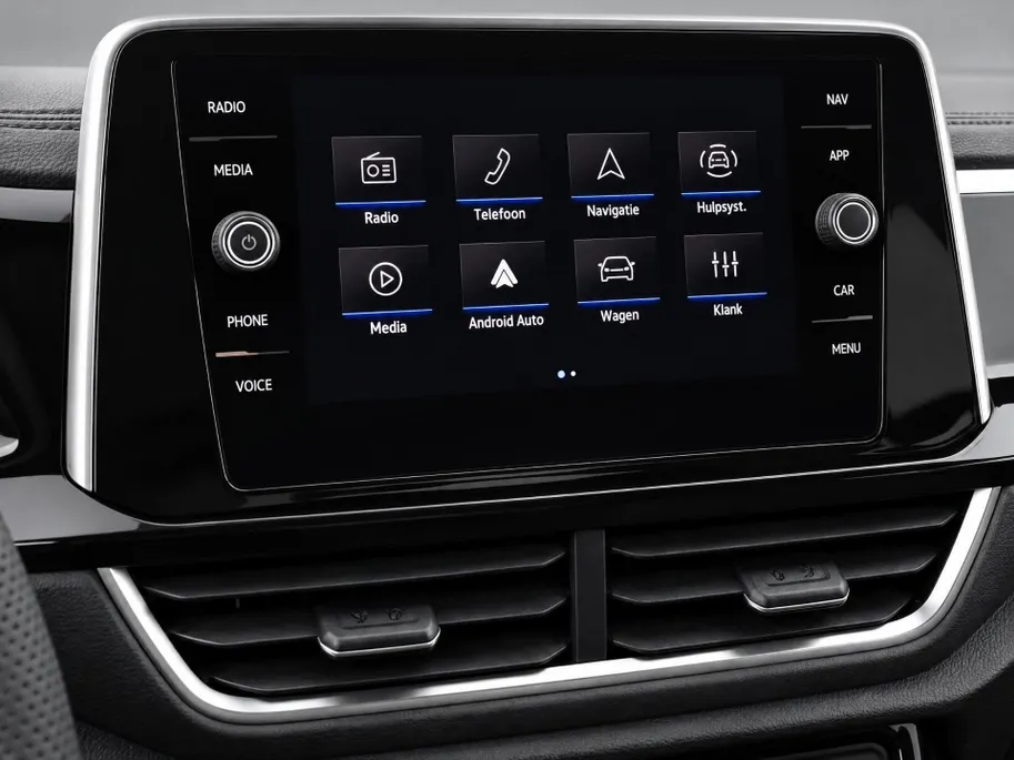 Volkswagen T-Roc 1.5 TSI 150pk DSG R-Line · Camera · Keyless · Dodehoeksensor · Stoelverwarming · ACC · Elek. Achterklep · 18'Velgen · Garantie t/m 19-02-2027