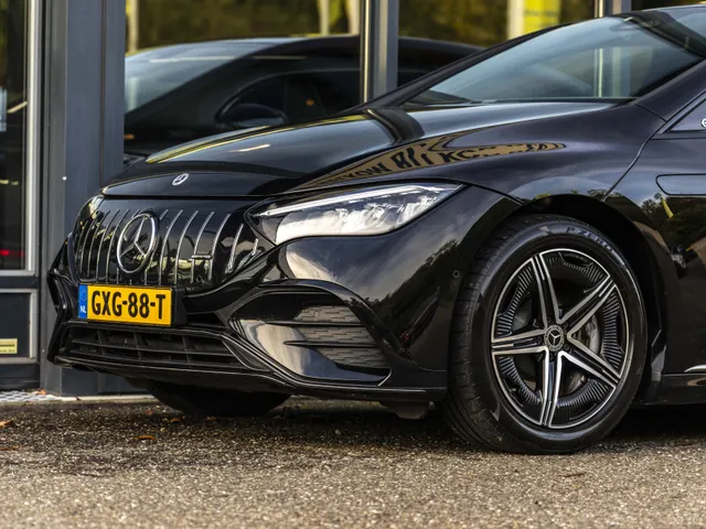 Mercedes-Benz EQE 300 Business Line 89 kWh SOH 95,83%