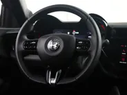 Alfa Romeo Junior 1.2 Turbo 136 PK Ibrida Speciale | Techno | Pano | Camera | Navi