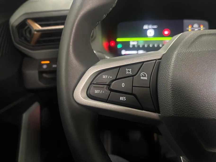 Dacia Bigster 1.2 Mild Hybrid 140 Extreme NAVI AIRCO CAMERA SCHUIFKANTELDAK CRUISE CONTROLE TREKHAAK ZWARTE VELGEN PAS 6000KM ONRGINEEL NEDERLANDS