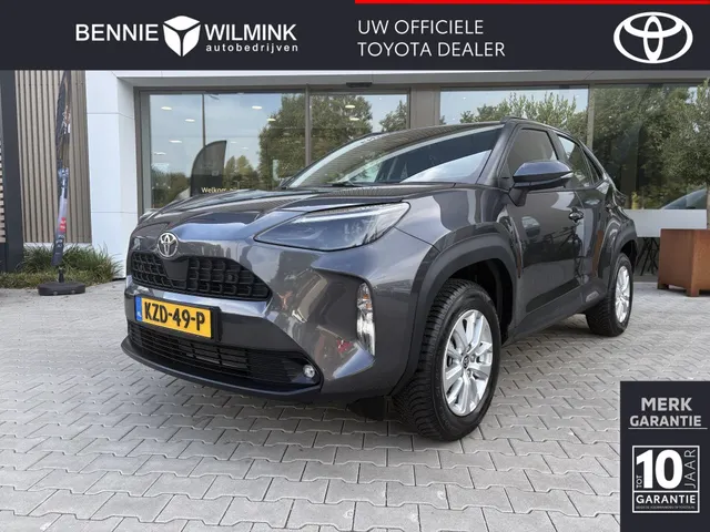 Toyota Yaris Cross 1.5 Hybr 115 Active | Blindspot | Parkeersensoren V+A | Stuur/ Stoelverwarming
