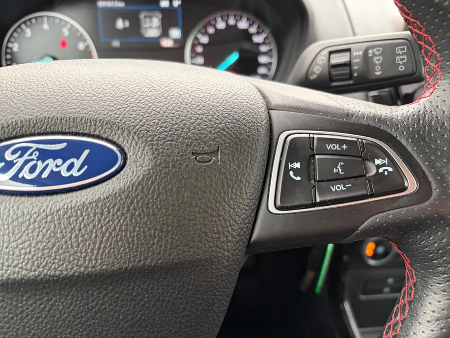 Ford EcoSport 1.0 EcoBoost ST-Line | Winter Pack | Camera* | Zwart Dak | Climate Control | Parkeersensoren | Cruise Control